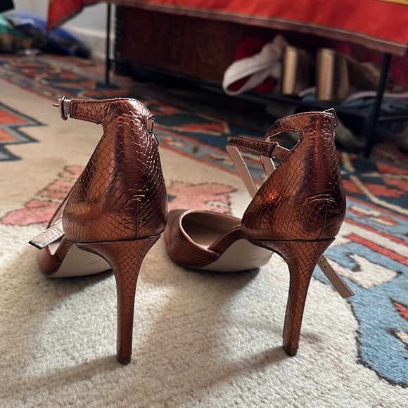 Naturalizer heels - Picture 10 of 12